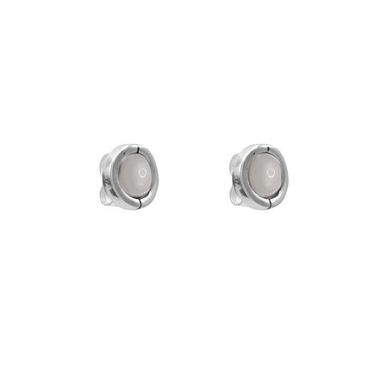 Серьги гвоздики белый перламутр 